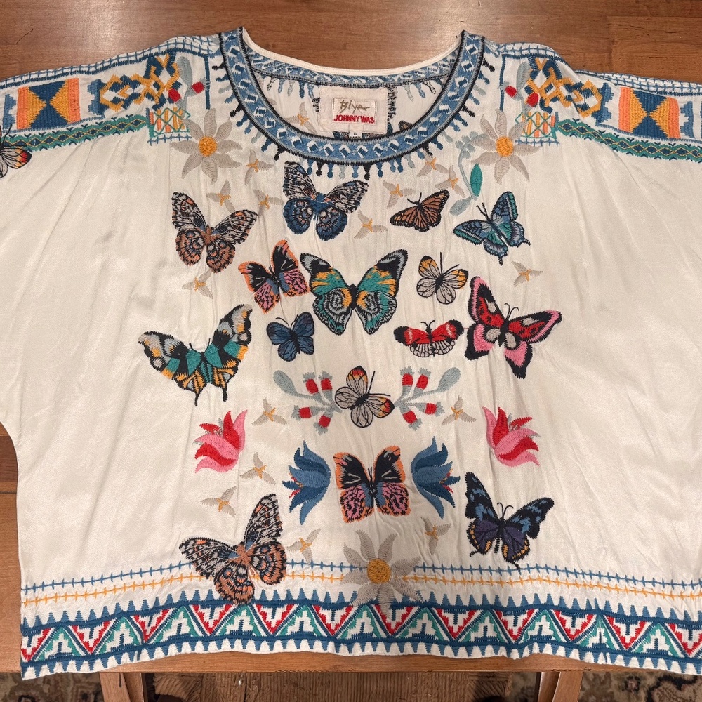 Johnny Was BIYA Butterfly Top - Picture 5 of 16